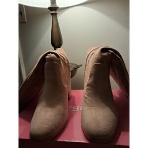 Allegra K Tan Suede Heeled Boots